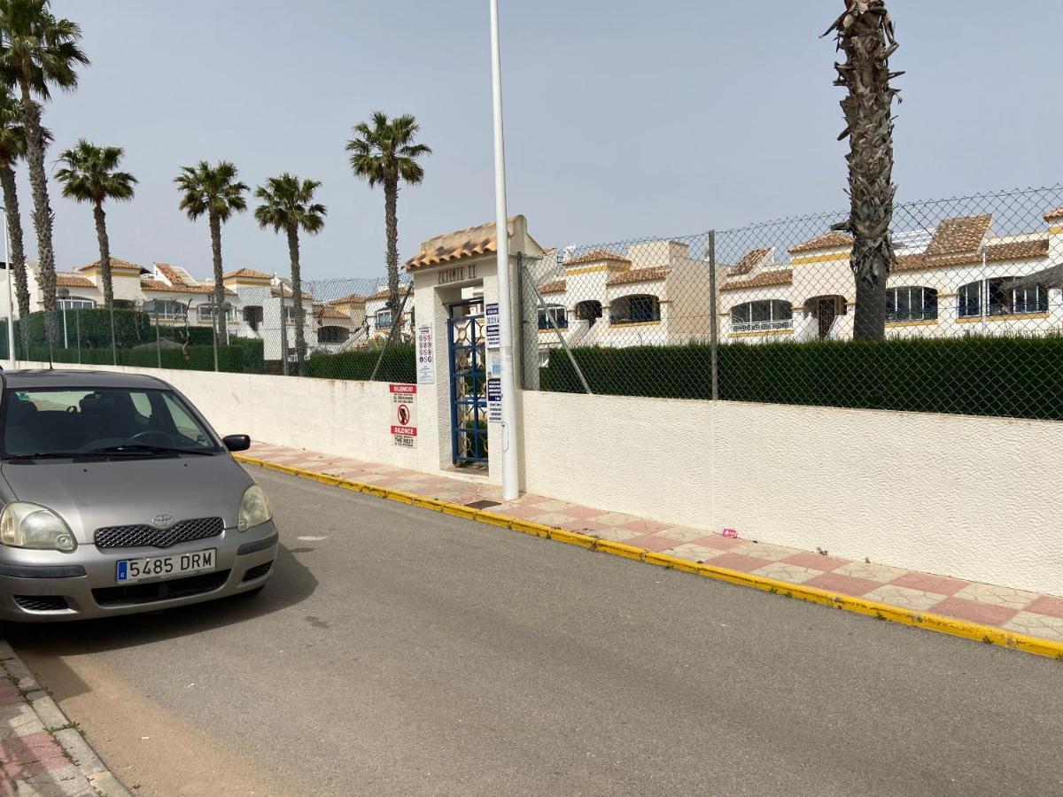 Bungalow en Gran Alacant Apartment Bagian luar foto