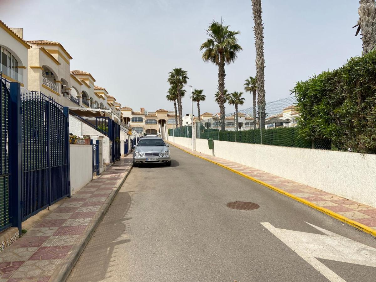 Bungalow en Gran Alacant Apartment Bagian luar foto